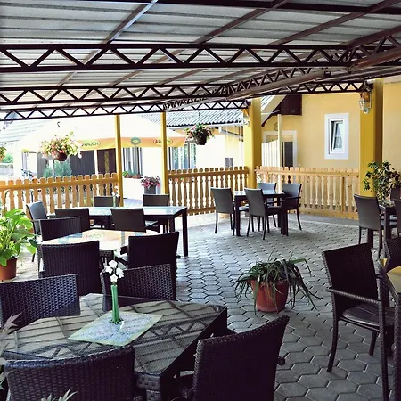 Osvald Guest house Zirovnica