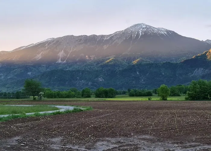Osvald Casa de hóspedes Zirovnica