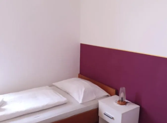 Osvald Guest house *